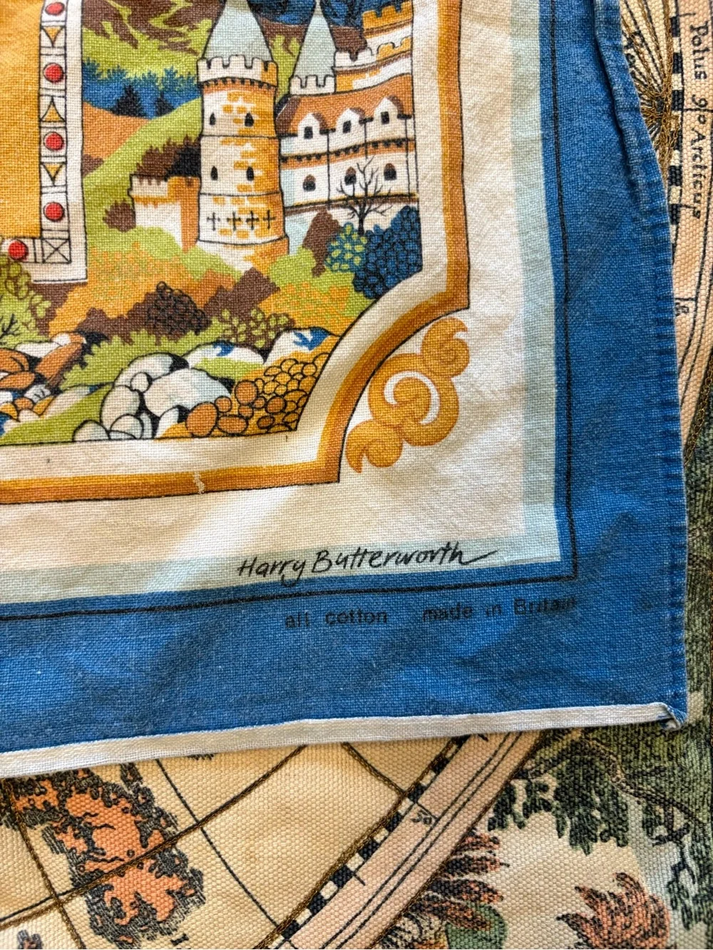 Piping the Haggis Blue Linen Tea Towel